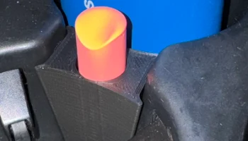 Бальзам для губ Honda Cup Holder