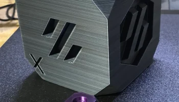 Держатель для ручек Voron Design Cube 1