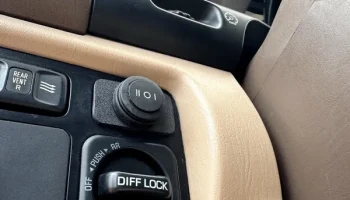 Land Cruiser 100 и заглушка круглого переключателя Tacoma... 2