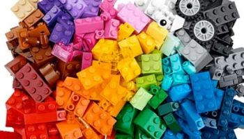 Совместимые кубики Lego: 100+