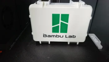 Bambu Logo-Мультиматериал AMS Rugged Box Remix 2