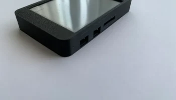 ESP32 2432S028 Корпус модуля USB-C - дешевый желтый дисплей 2