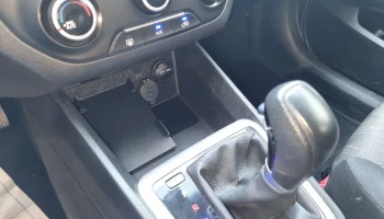 Зарядное устройство для телефона Hyundai Creta............