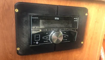 Адаптер RV Radio на двойной DIN