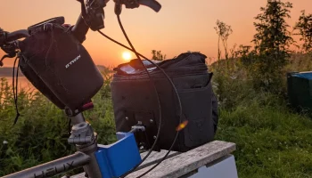Складной велосипед Helix на переднем багажнике Brompton... 9