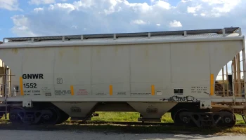 Двухсекционный бункер для садовой железной дороги в масштабе 1