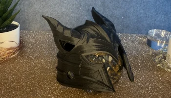 Helmet Cat 4