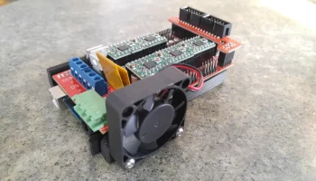 Крепление Arduino + RAMPS с вентилятором для открытой бал... 3