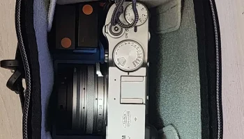 X100V Держатель Peak Design Cube XS 3