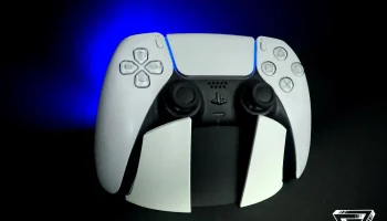 Подставка DualSense для PS5 3