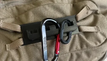 ClipRig - Карабинная стойка для MOLLE 4