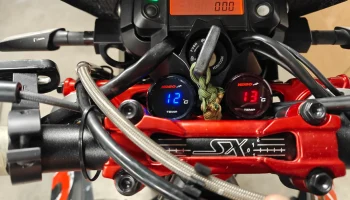 Держатель дисплея температуры для монет Aprilia SXV / RXV...