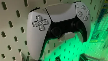 Держатель контроллера PS5 DualSense для Ikea Skadis...... 4