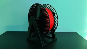 Держатель катушки с нитью 1