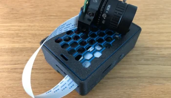 Чехол Raspberry Pi 3/4 B+ с гнездом для кабеля камеры 3