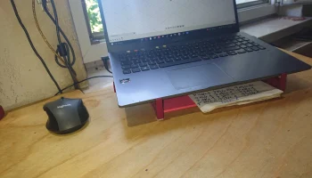 Ноутбук-St&auml;nder f&uuml;r 17 Zoll 4