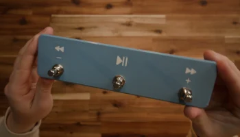 Bluetooth-телесуфлер с дистанционным управлением........ 1