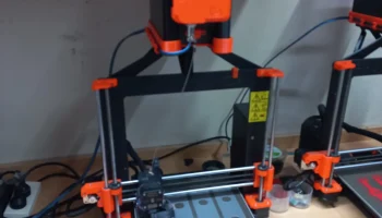Подставка для сушки нити своими руками для 3D-принтера..... 4