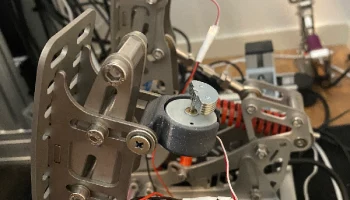 Крепление Rumble Motor для педалей VRS DFP............