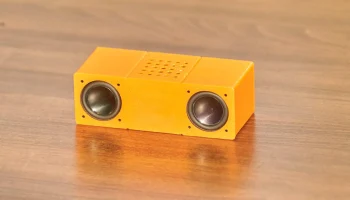 Крошечный Bluetooth-динамик