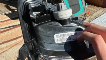 3157 патрон для задней лампы переключателя Toyota........... 8
