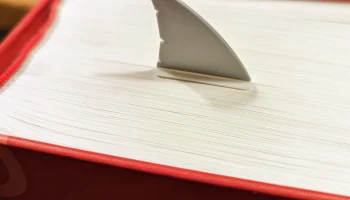 Закладка "Книжная акула" 1