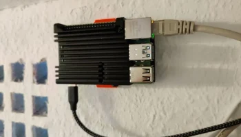 Минималистичное настенное крепление для Raspberry Pi 3b/4 Armor Case