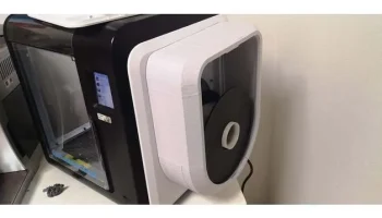 Коробка с держателем катушки Flashforge Adventurer 3