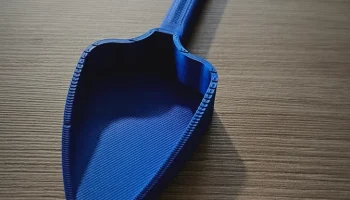 Садовая лопатка