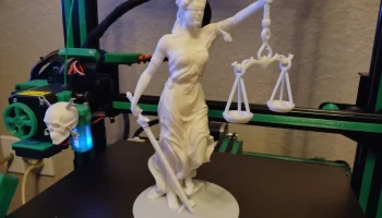 Lady Justice Remix для простой печати FDM 2