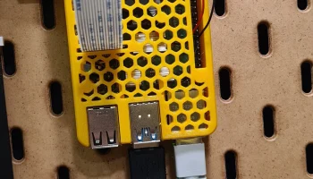 модифицированный корпус для Raspberry Pi 4 с камерой Pi + ко 2