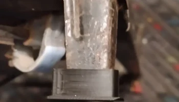 Ступни товарища по работе Black & Decker........ 2
