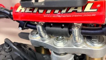 Крепление для iPhone 16 Pro, разработанное для Honda CRF4... 2