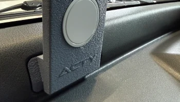 Honda Acty Magsafe со скином Fuzzy