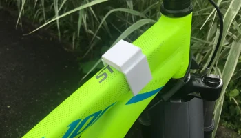 аксессуар v&eacute;lo rockrider ST 100 support sur cadre 1