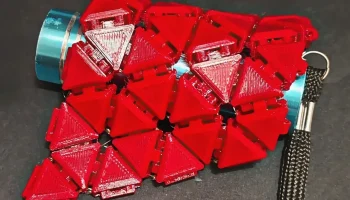 Triangular chainmail like fabric 2