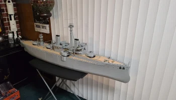 Масштаб 1:100, радиоуправляемый корабль HMS Dreadnought 1... 3