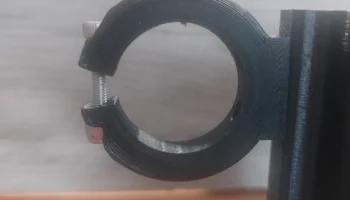 Держатель газировки на раму 1