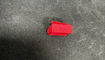 Пылезащитная крышка RJ 45 с надписью "OFF"...... 2