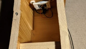 Кронштейн ESP32-Cam для птичьих скворечников