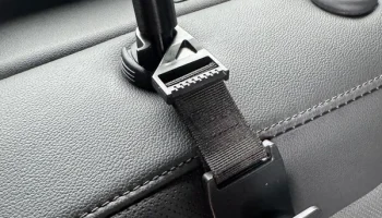 Тяга подголовника Hyundai Santa Cruz