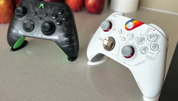 Подставка для контроллера Stealth Xbox...... 3