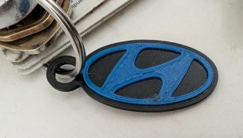 Низкопрофильный брелок Hyundai