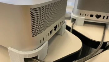 Подставка/ножки Mac Studio 2022 для замков Kensington...... 7