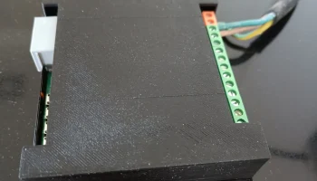 Корпус контроллера ESP32R4 V3 2