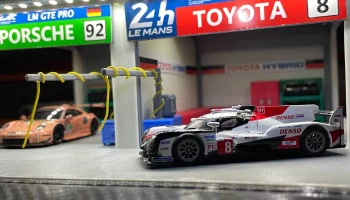 Гараж/здание гоночной ямы для автомобилей Hot Wheels и автом 3