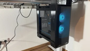 Untertisch PC Halterung/Подставка для компьютера под стол... 1