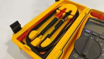 Fluke 117/115/114 - Прочный корпус 3