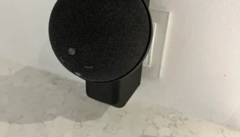 Amazon echo dot 5 и 4 гнезда для крепления 1