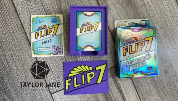 Компактная дорожная коробка Flip 7 (версия Tuckbox)